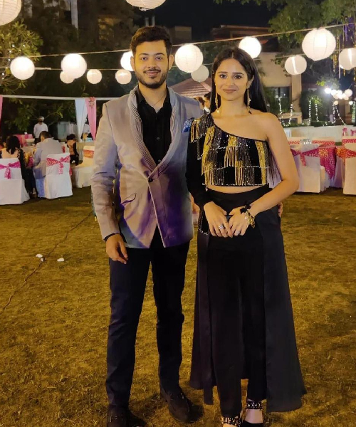 Avi Aneja and Nikhar Jham
